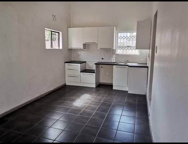 1 BEDROOM PROPERTY TO RENT IN BOSTON